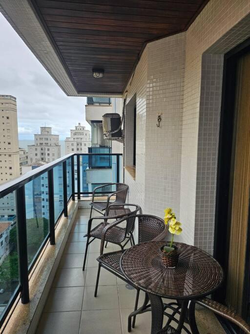 Flat Capitania Varam 143 Pitangueiras Guarujá Esterno foto